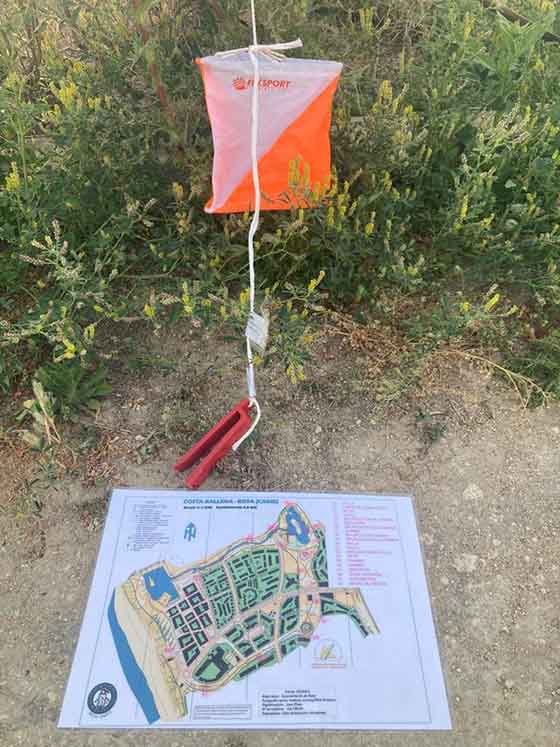 Colocación de balizas en orientación deportiva