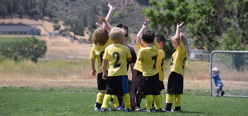 Equipo de fútbol en la pretemporada - Elk Sport